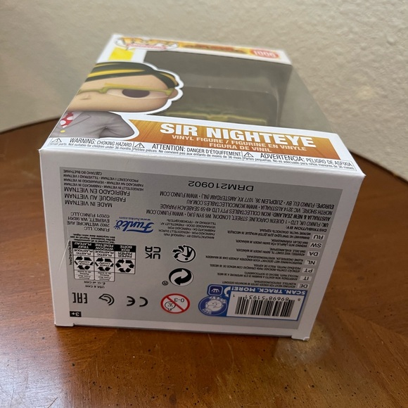 Funko POP Animation: My Hero Acadamia - Sir Nighteye #1006 - Picture 3 of 10